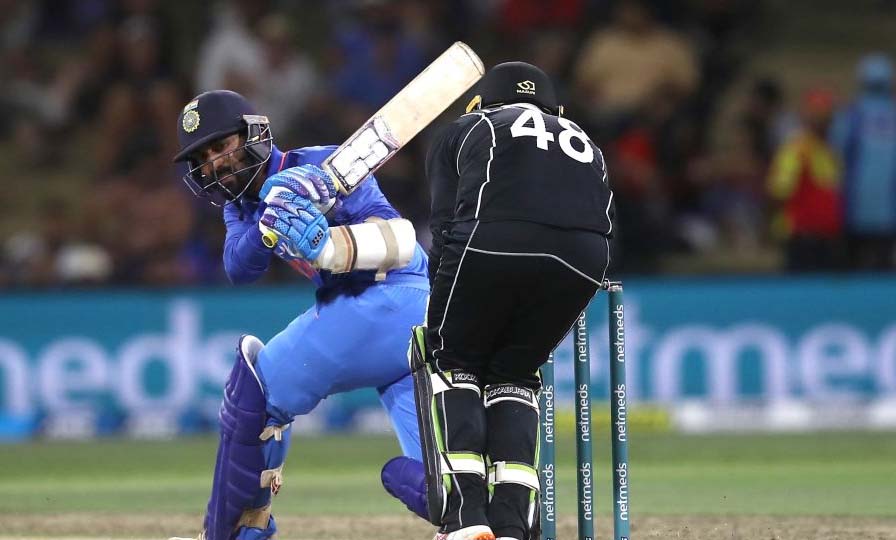 India crush New Zealand by 7 wickets